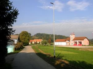 Prenova instalacije javne razsvetljave in nizkonapetostnih vodov v Desencih  3